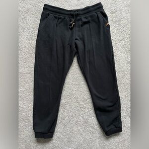 Tentree jogging suit.